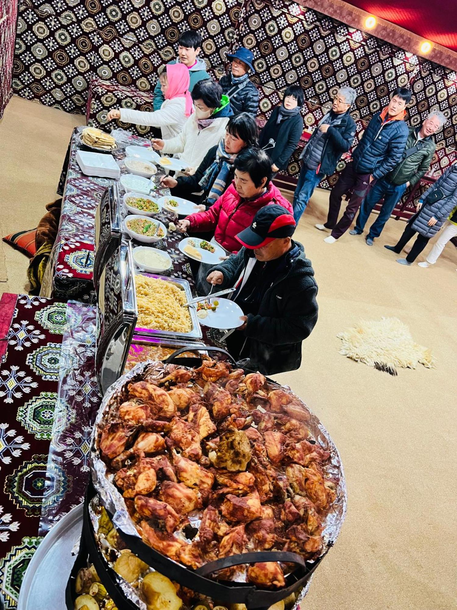 Wadi Rum Bubble Camp & Tour Екстериор снимка